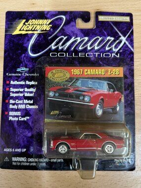JOHNNY LIGHTNING CAMARO COLLECTION 1967 CHEVY CAMARO RS/SS EXCLUSIVE
